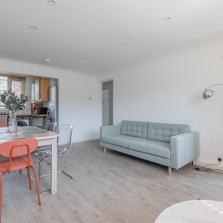 Spacious 3Bd Flat Close To Tube - Fulham! London Luaran gambar