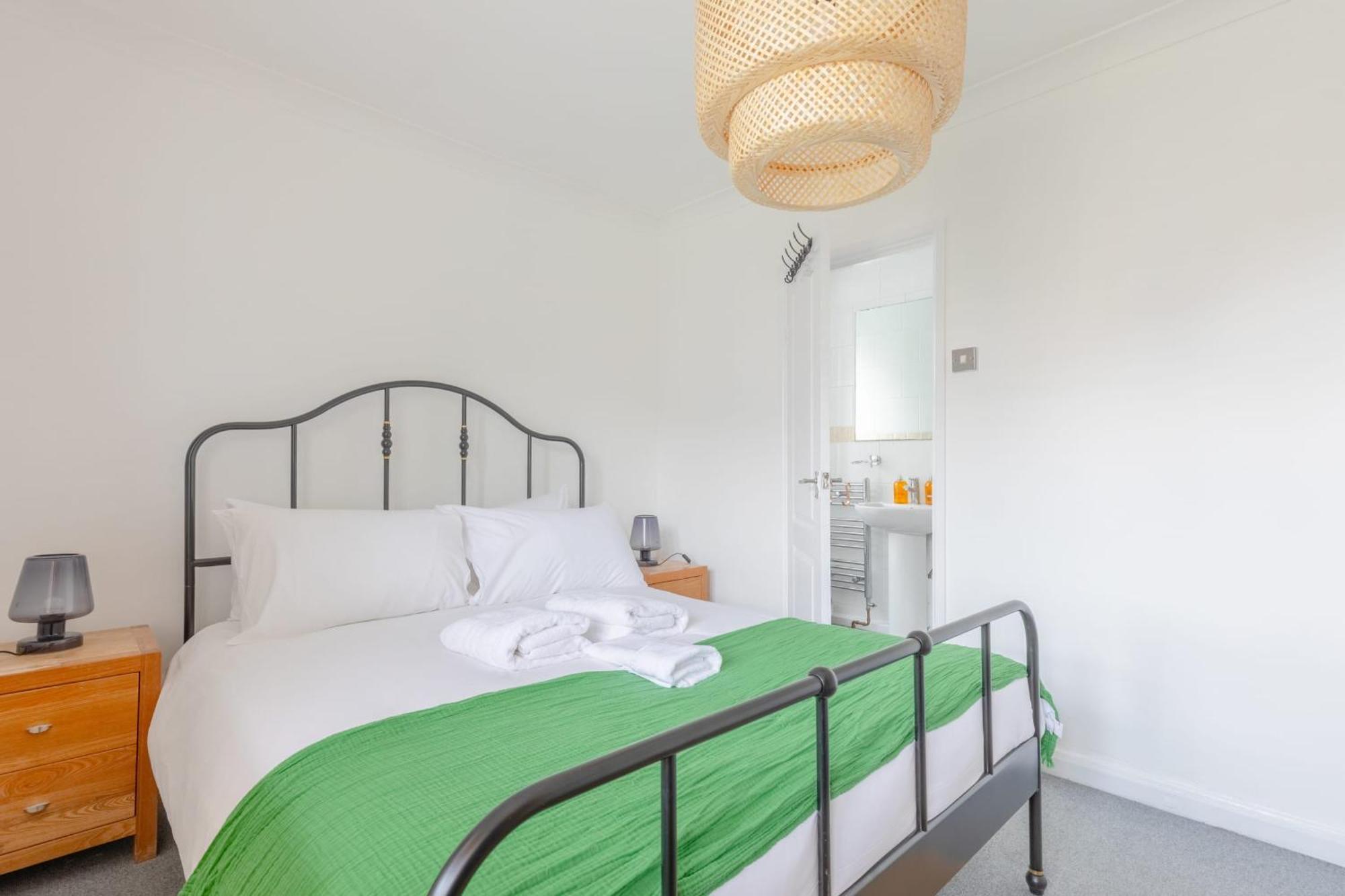 Spacious 3Bd Flat Close To Tube - Fulham! London Luaran gambar