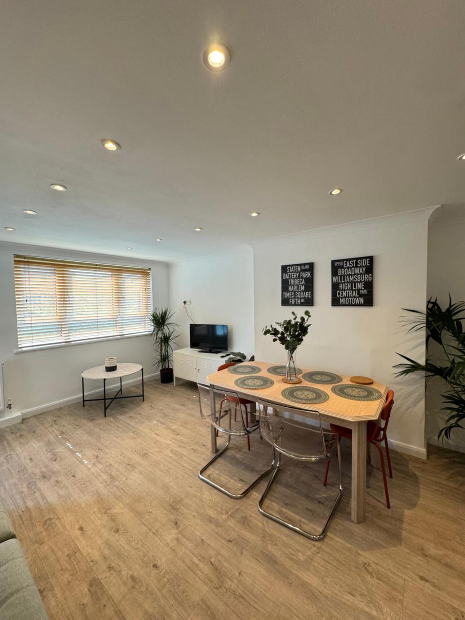 Spacious 3Bd Flat Close To Tube - Fulham! London Luaran gambar