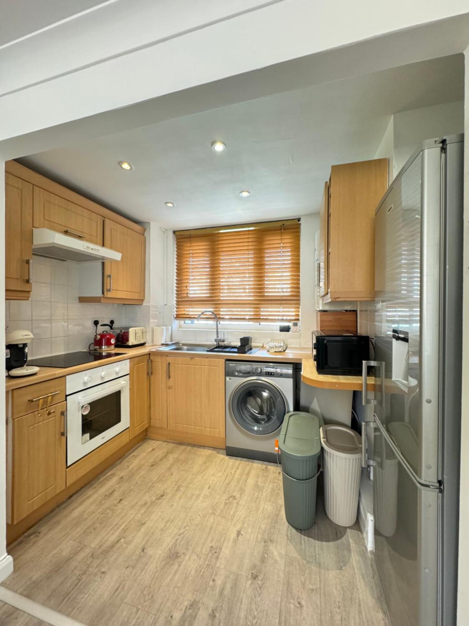 Spacious 3Bd Flat Close To Tube - Fulham! London Luaran gambar